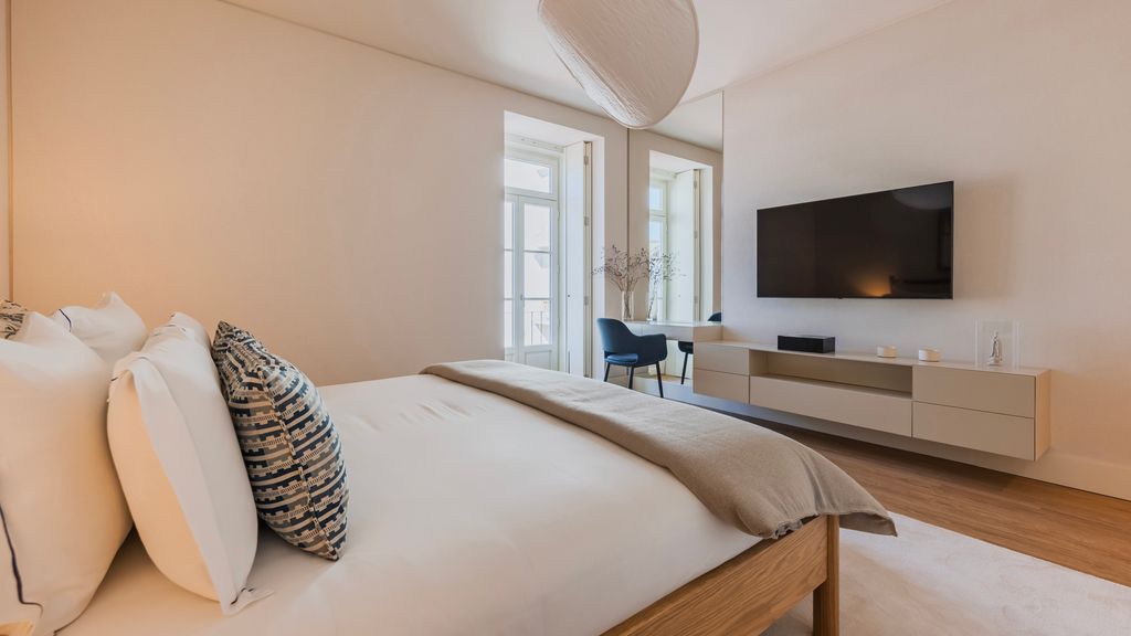 3BDR Upscale Apartment by LovelyStay
