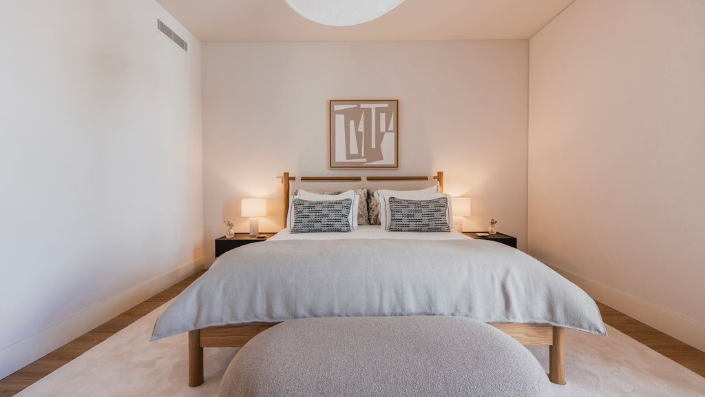 3BDR Upscale Apartment by LovelyStay