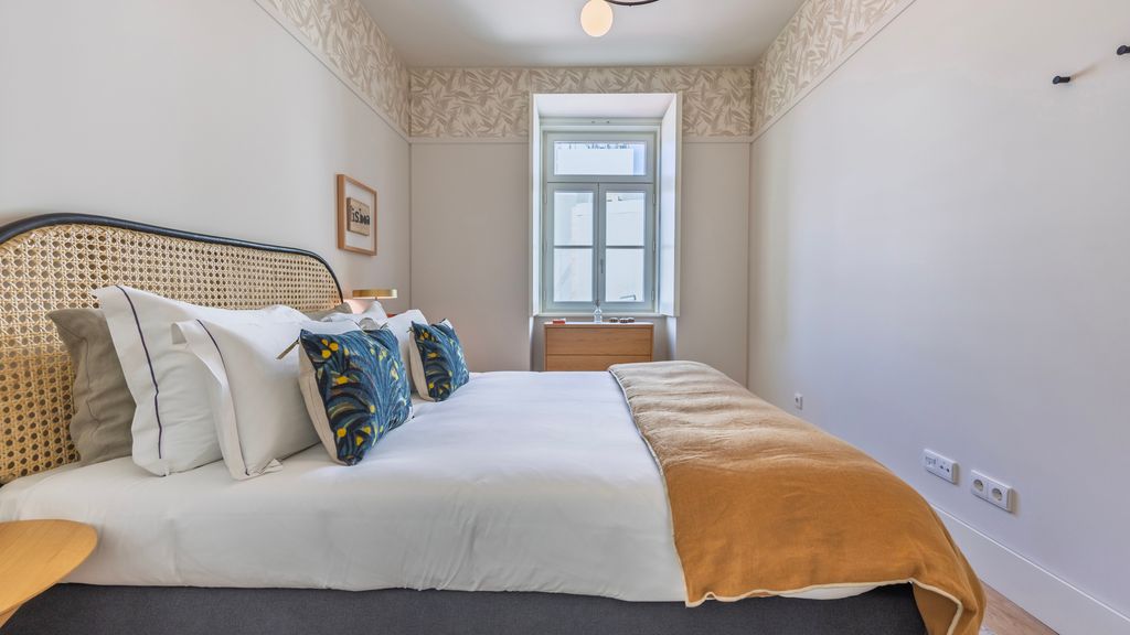 3BDR Upscale Apartment by LovelyStay