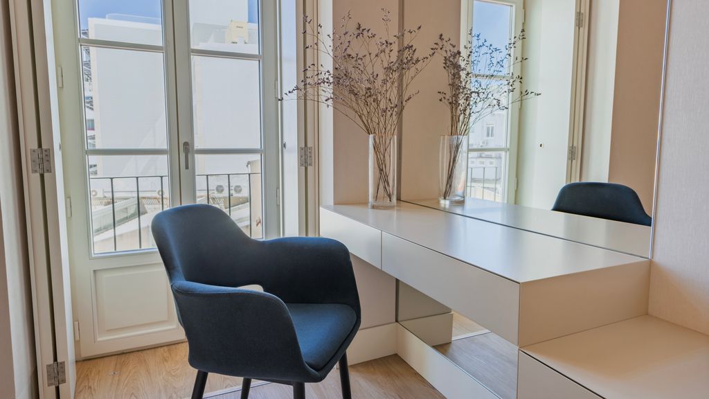 3BDR Upscale Apartment by LovelyStay
