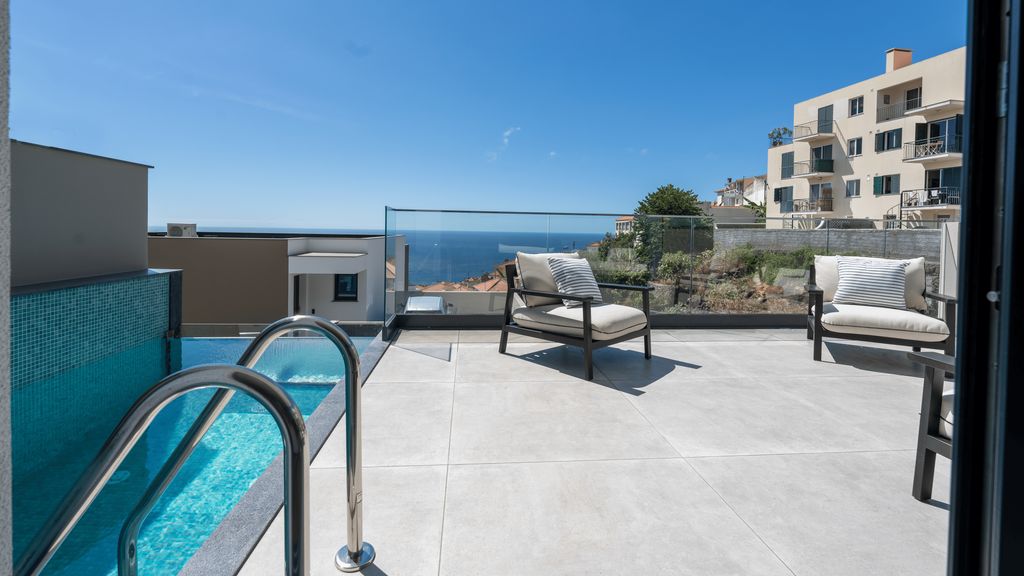 Villa Nero by LovelyStay