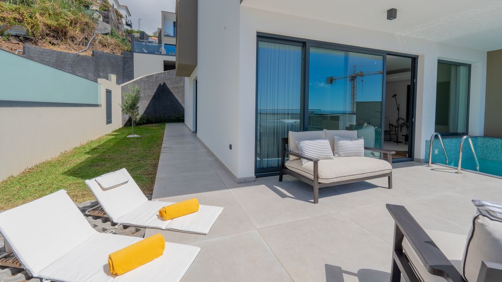 Villa Nero by LovelyStay
