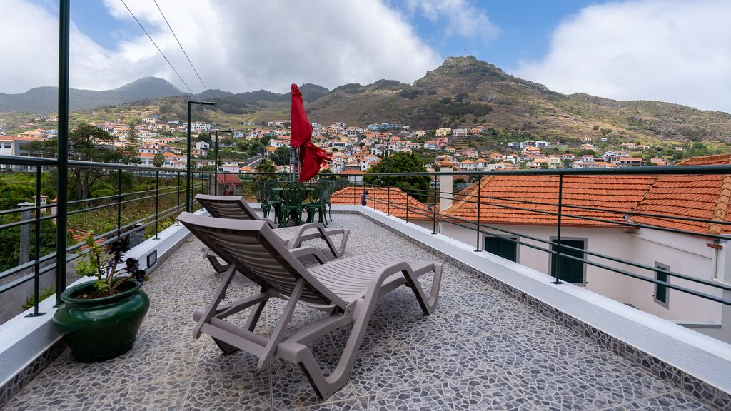 Machico Village by LovelyStay