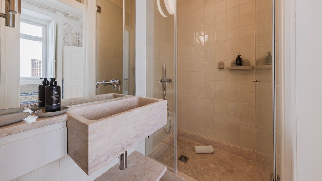 Rua São João da Praça 65, 2 - Apartamento 5