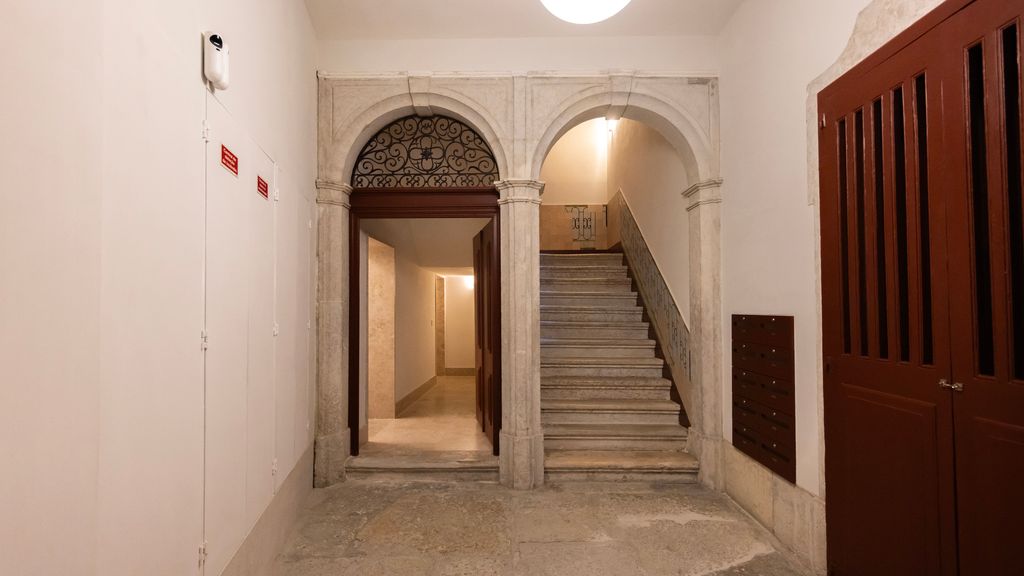 Rua São João da Praça 65, 2 - Apartamento 5