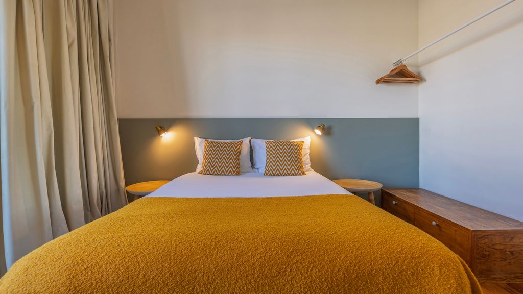 Jardim do Embaixador 3BDR Apartment by LovelyStay