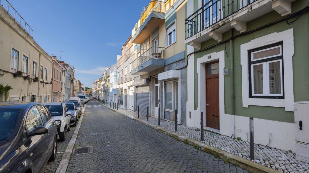 Jardim do Embaixador 3BDR Apartment by LovelyStay