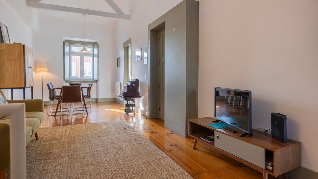 Jardim do Embaixador 3BDR Apartment by LovelyStay