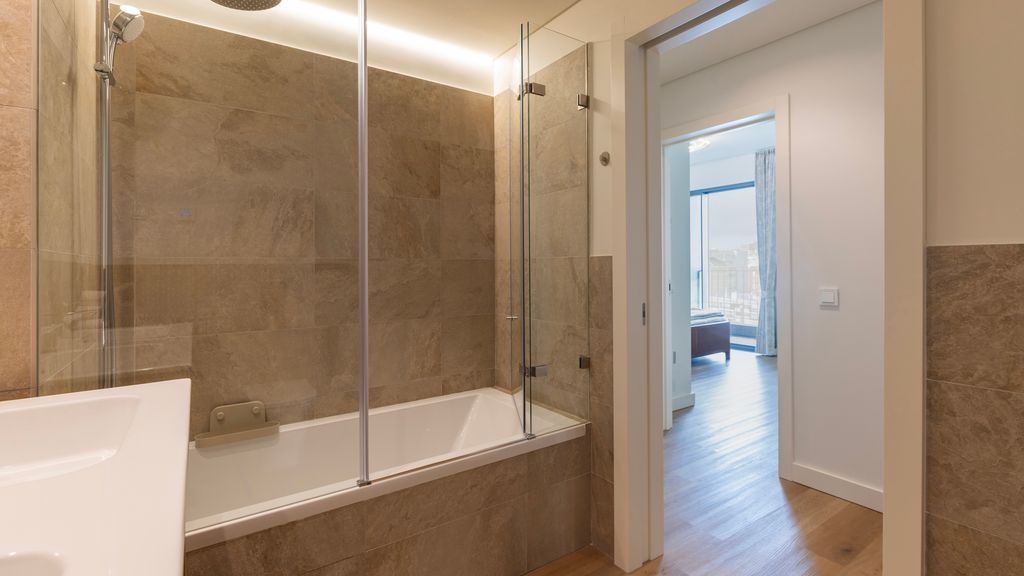 Gorgeous Apartment with city view by LovelyStay