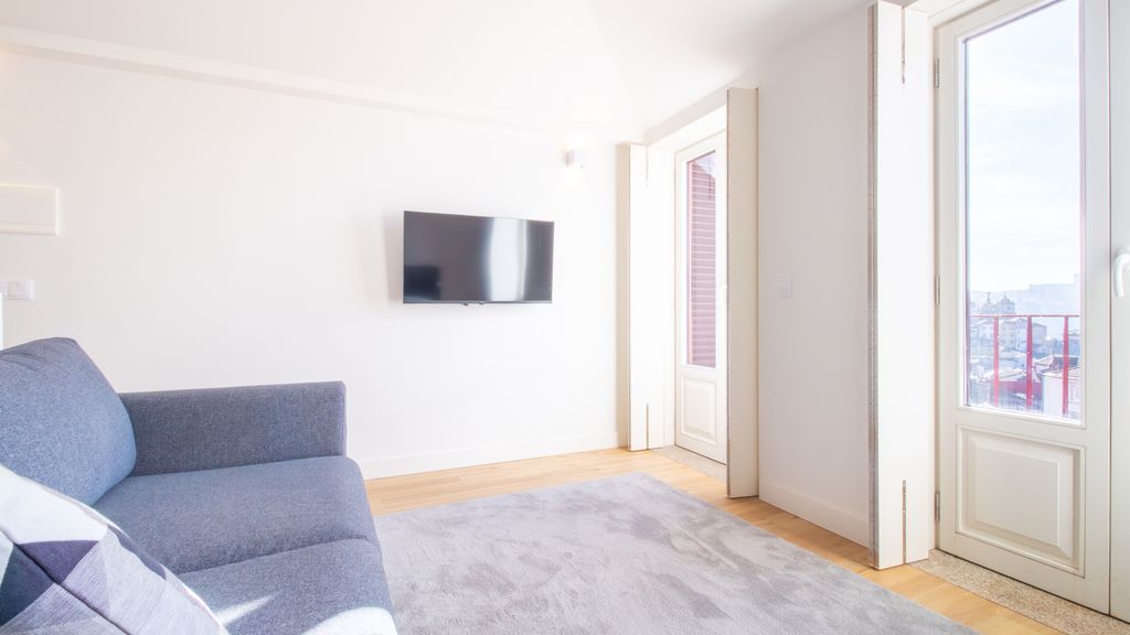 Caldeireiros 95 | Duplex Wonder by LovelyStay