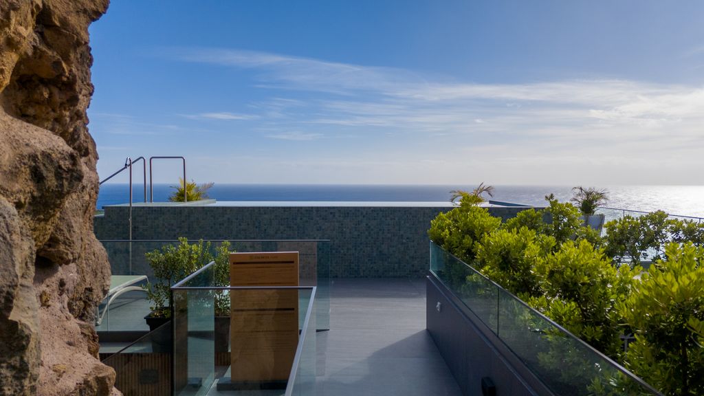 Orion Calheta Hills by LovelyStay