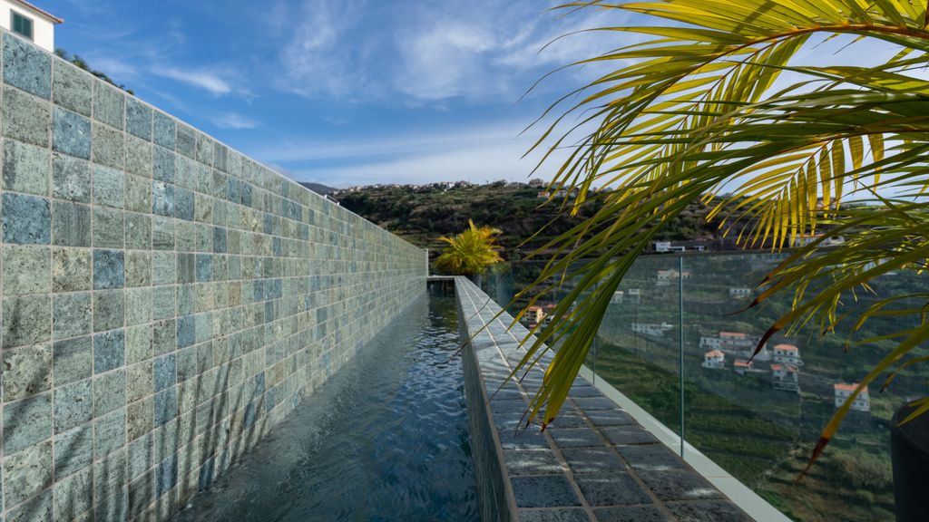 Orion Calheta Hills by LovelyStay