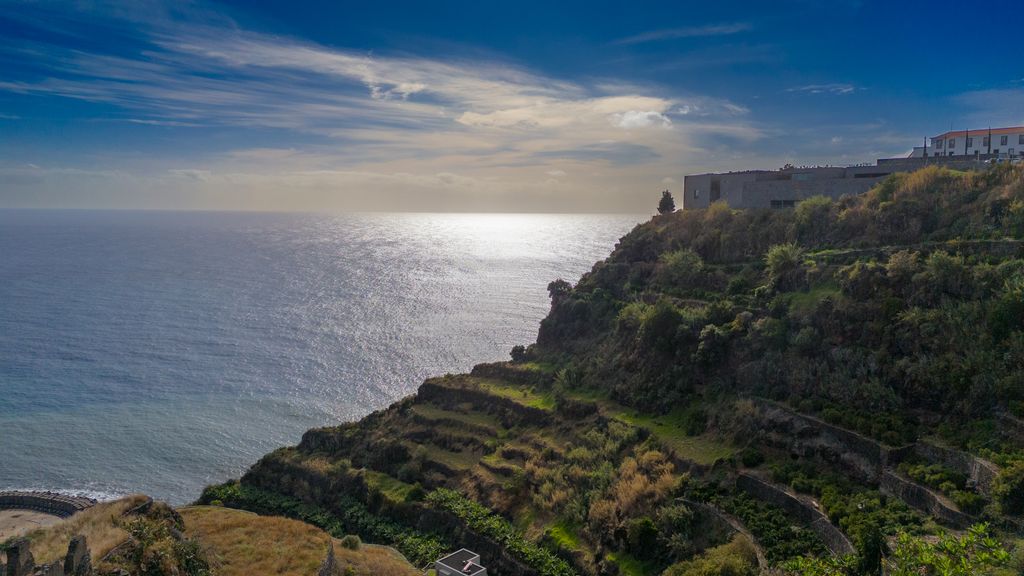 Orion Calheta Hills by LovelyStay