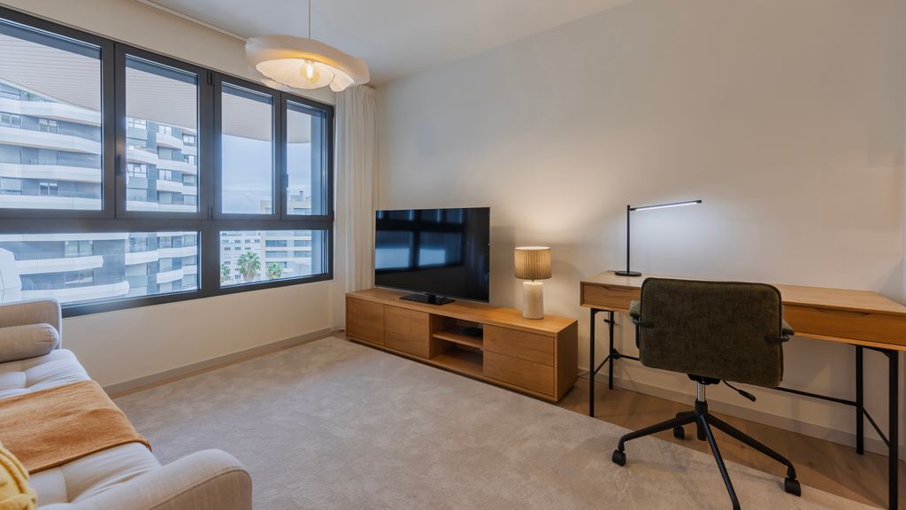 Upscale 1BDR with Pool & Parking by LovelyStay