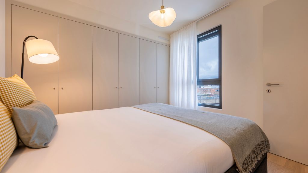 Upscale 1BDR with Pool & Parking by LovelyStay