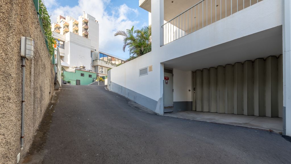 Conde Casa Branca by LovelyStay