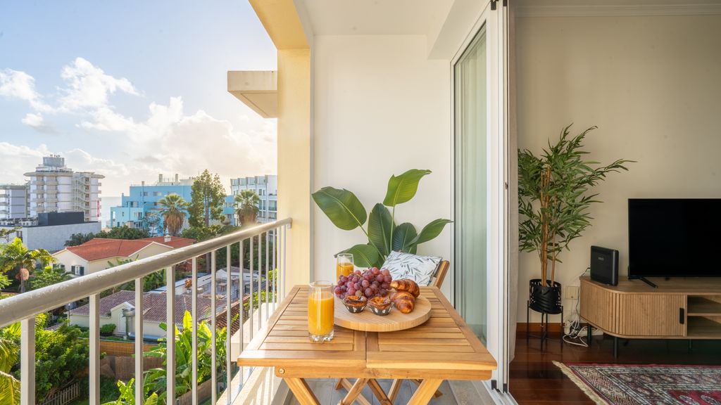 Conde Casa Branca by LovelyStay