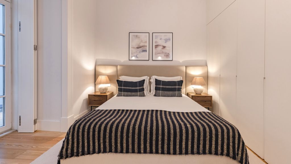 Chiado Aura Apartment by LovelyStay