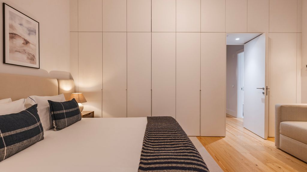 Chiado Aura Apartment by LovelyStay
