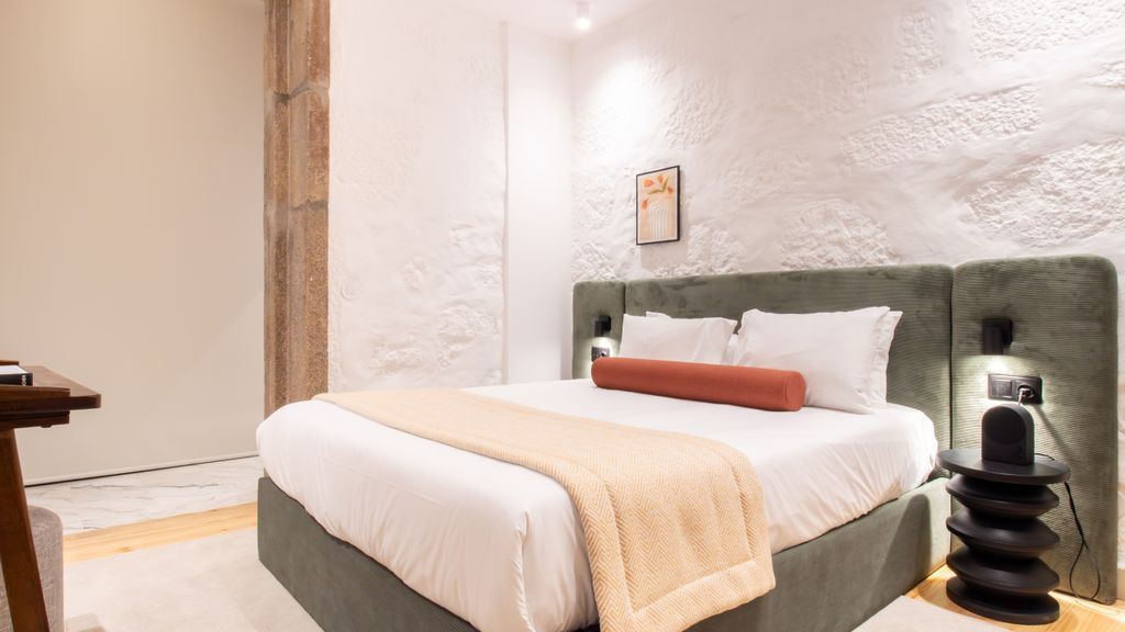 Bainharia 82: Stylish 1BR High Floor by LovelyStay