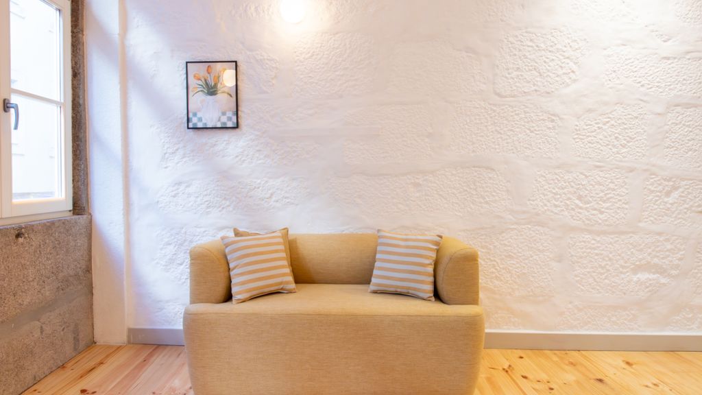 Bainharia 82: Stylish 1BR High Floor by LovelyStay