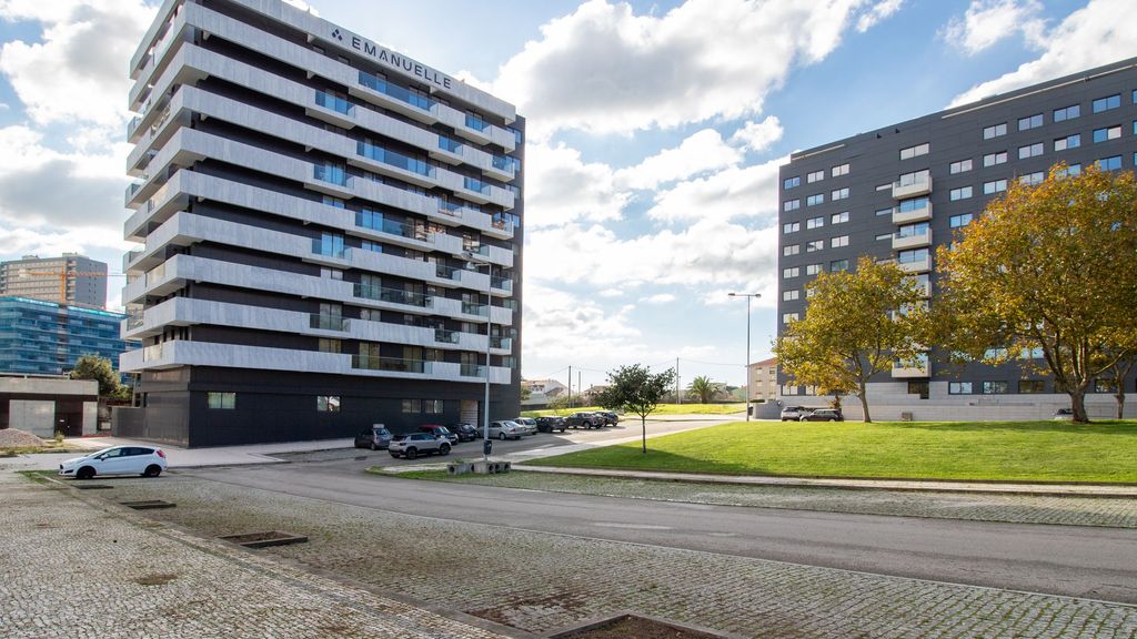 Praça António Nogueira da SIlva RC E