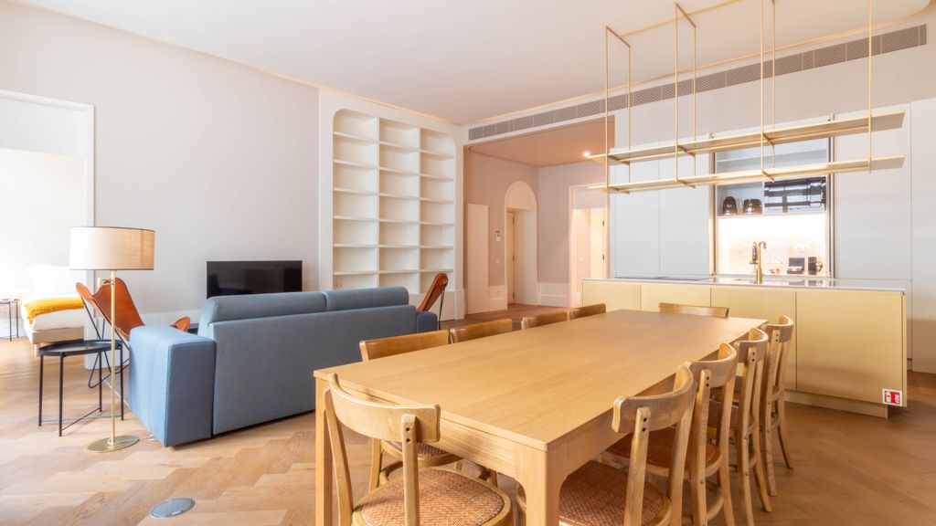 Entreparedes House - 3BR Garden Flat