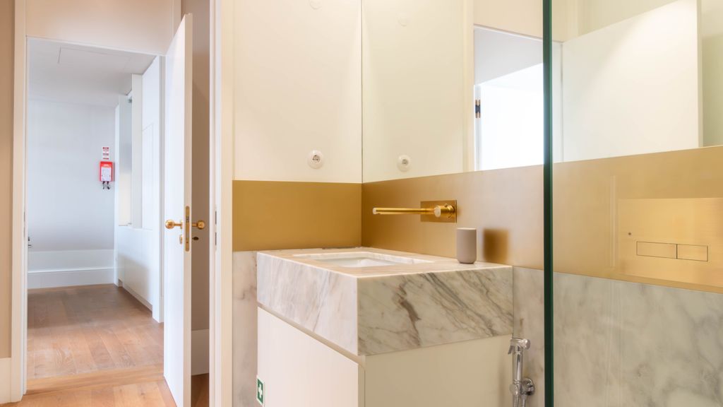 Entreparedes House - Bright 1BR Flats