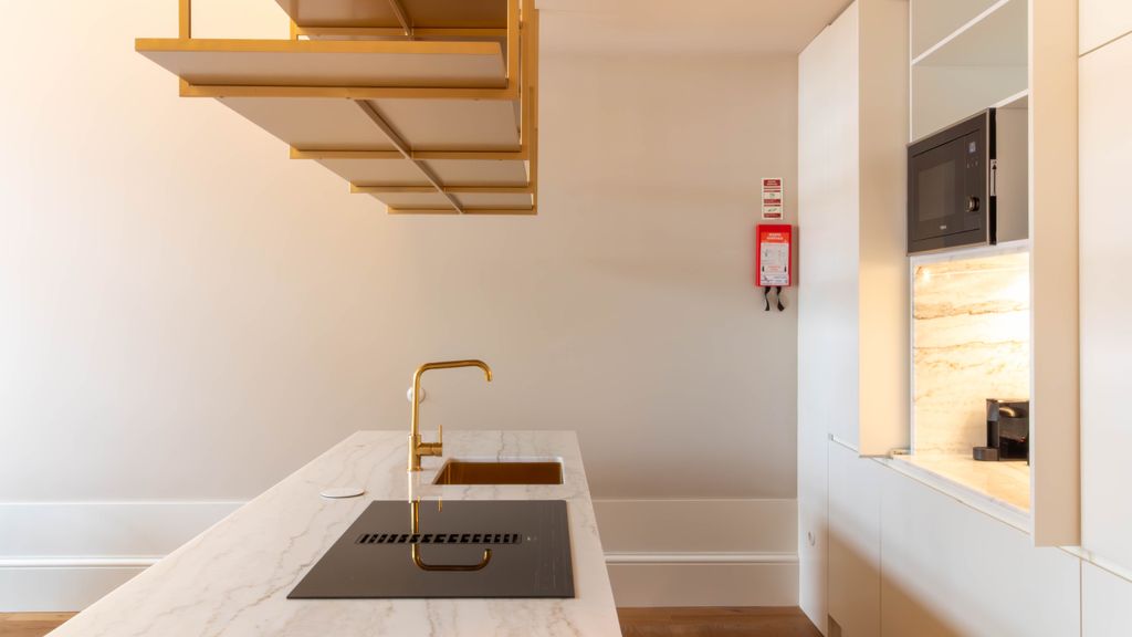 Entreparedes House - Bright 1BR Flats