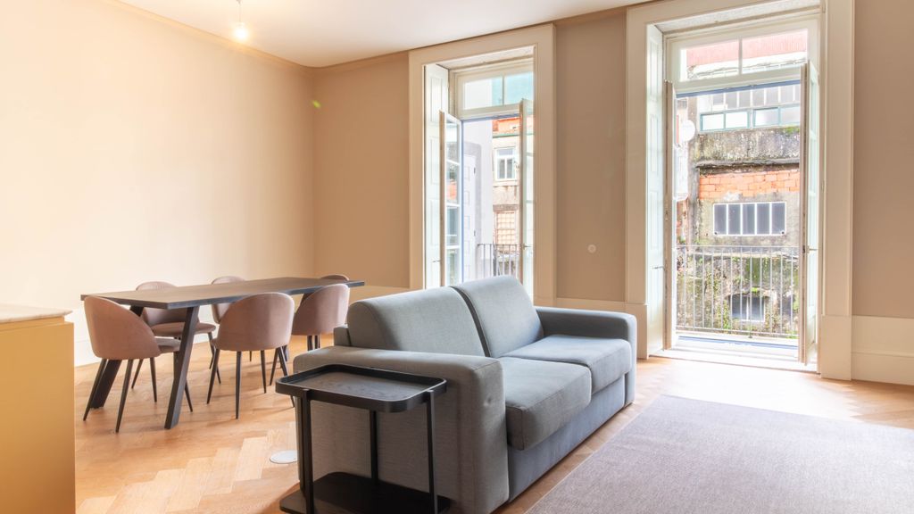 Entreparedes House - Stylish 2BR Flat