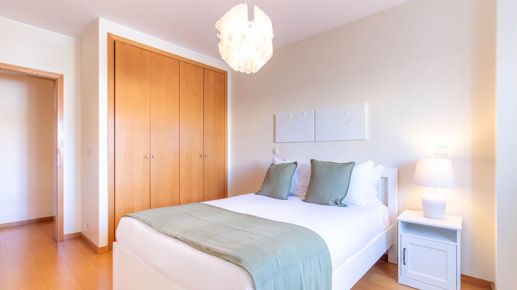 Comfortable & Quiet 3BR near Metro by LovelyStay