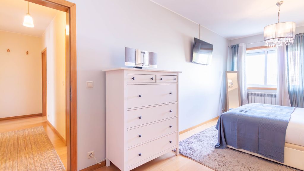 Comfortable & Quiet 3BR near Metro by LovelyStay