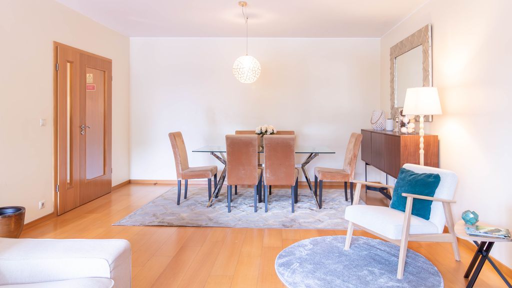 Comfortable & Quiet 3BR near Metro by LovelyStay