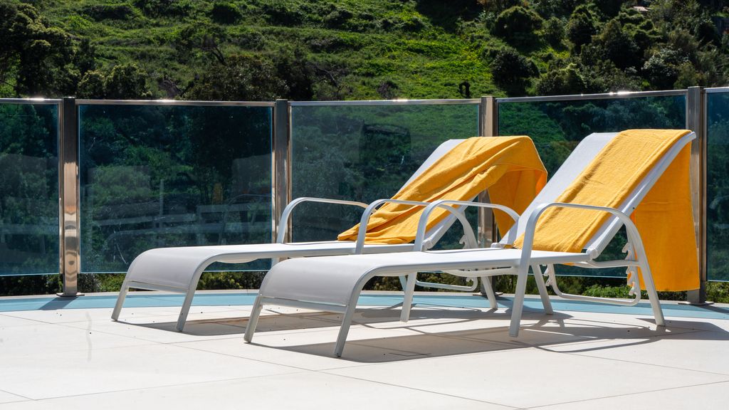 Hydra Villa