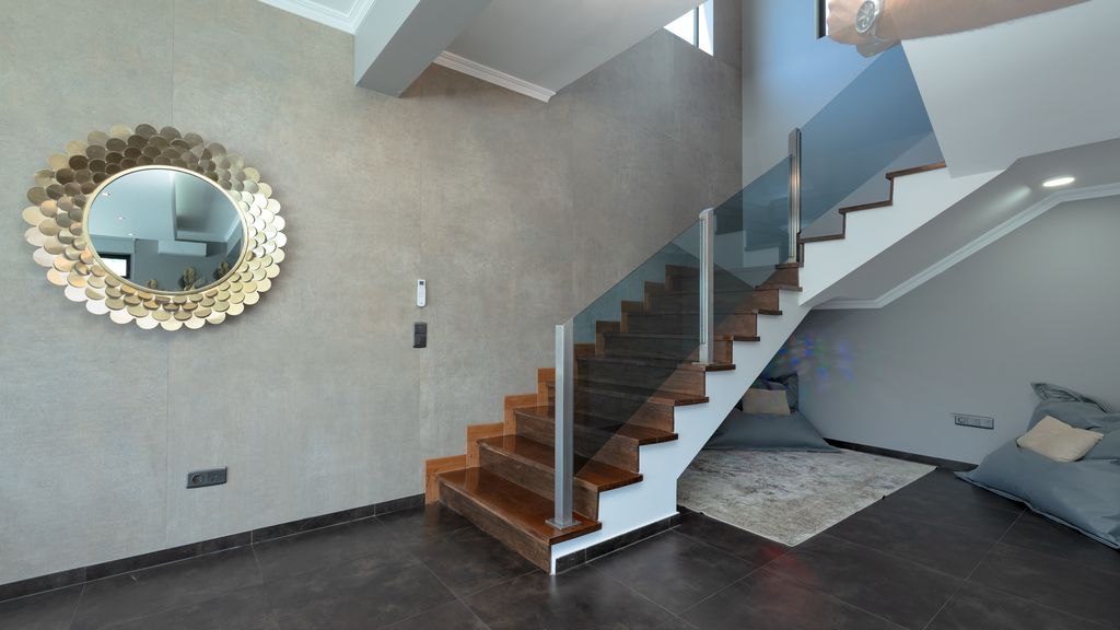 Hydra Villa