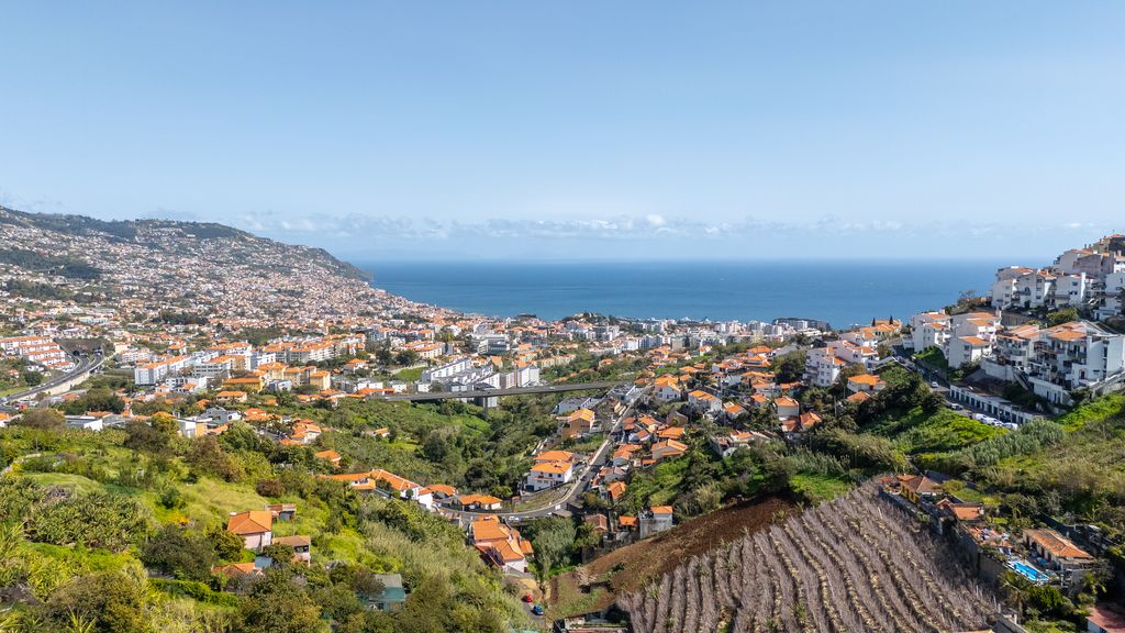 Hydra Villa
