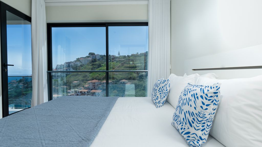 Hydra Villa