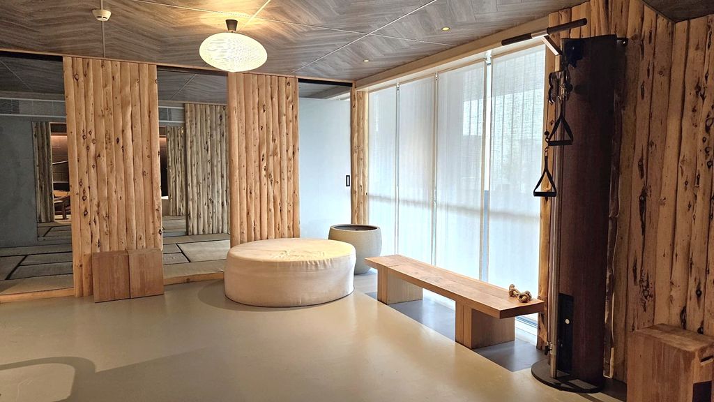 Lisbon Deluxe Apartment by LovelyStay