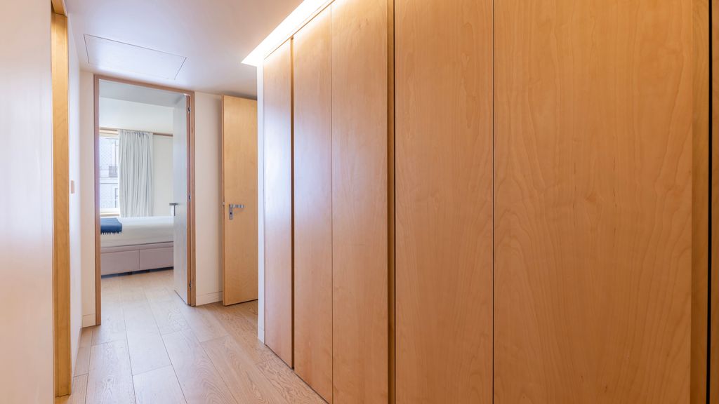 Lisbon Deluxe Apartment by LovelyStay