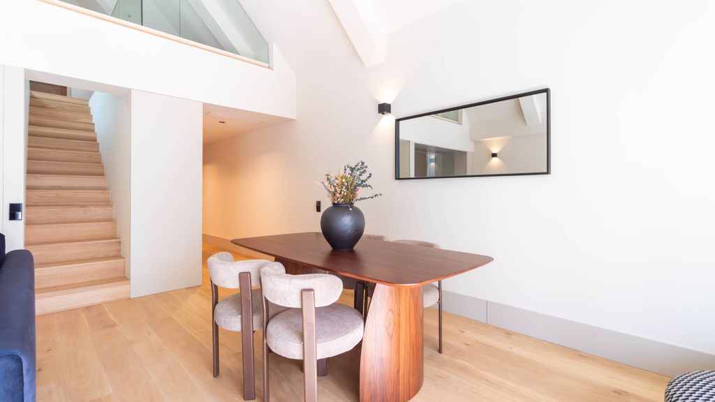 Catarina 392 | Premium Duplex by LovelyStay