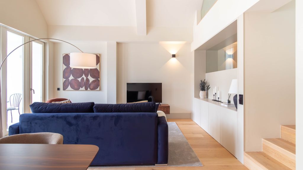 Catarina 392 | Premium Duplex by LovelyStay