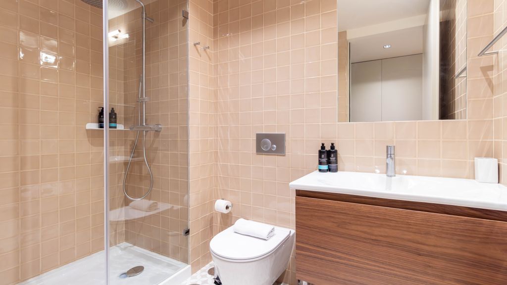 Catarina 392 | Premium Duplex by LovelyStay