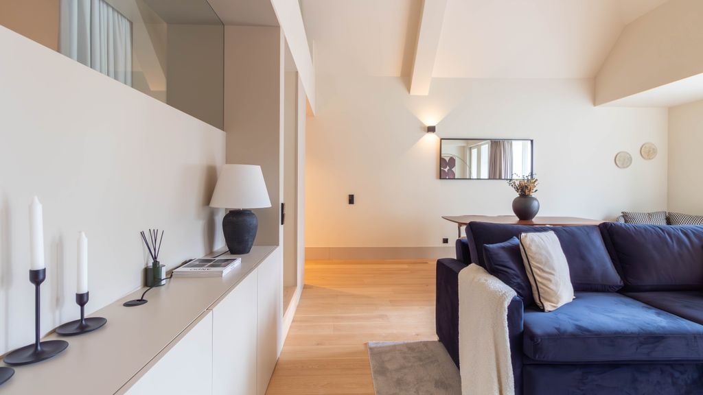 Catarina 392 | Premium Duplex by LovelyStay