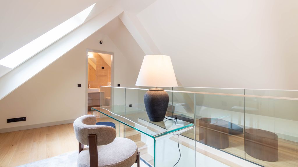 Catarina 392 | Premium Duplex by LovelyStay