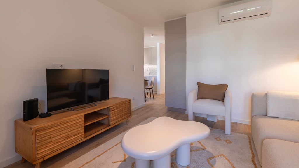 Barbadinhos 48 | Apartment B by LovelyStay