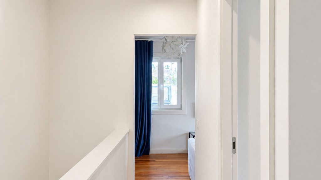 I: Ponte Luis I Views | 2BR River Flat