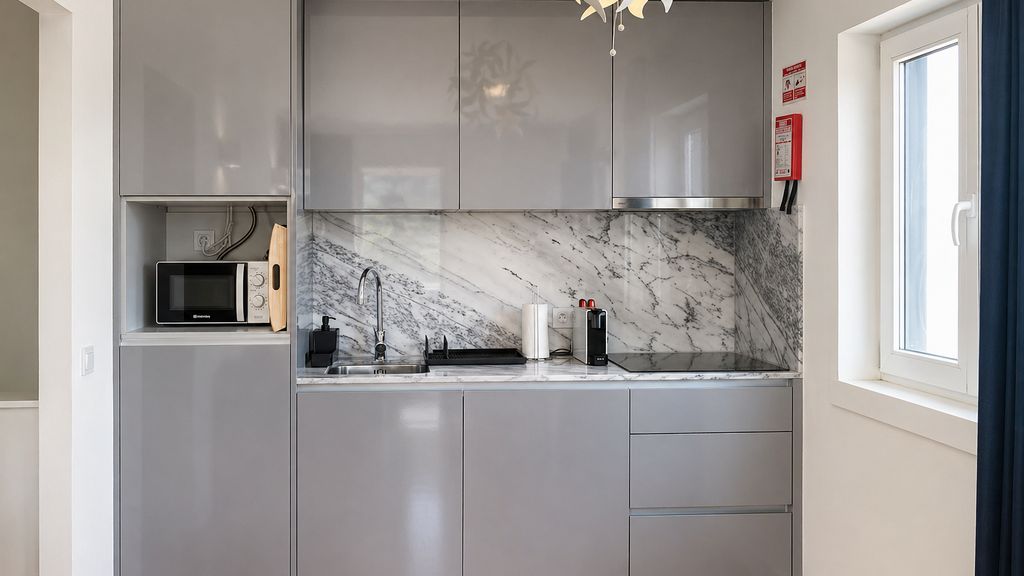 I: Ponte Luis I Views | 2BR River Flat