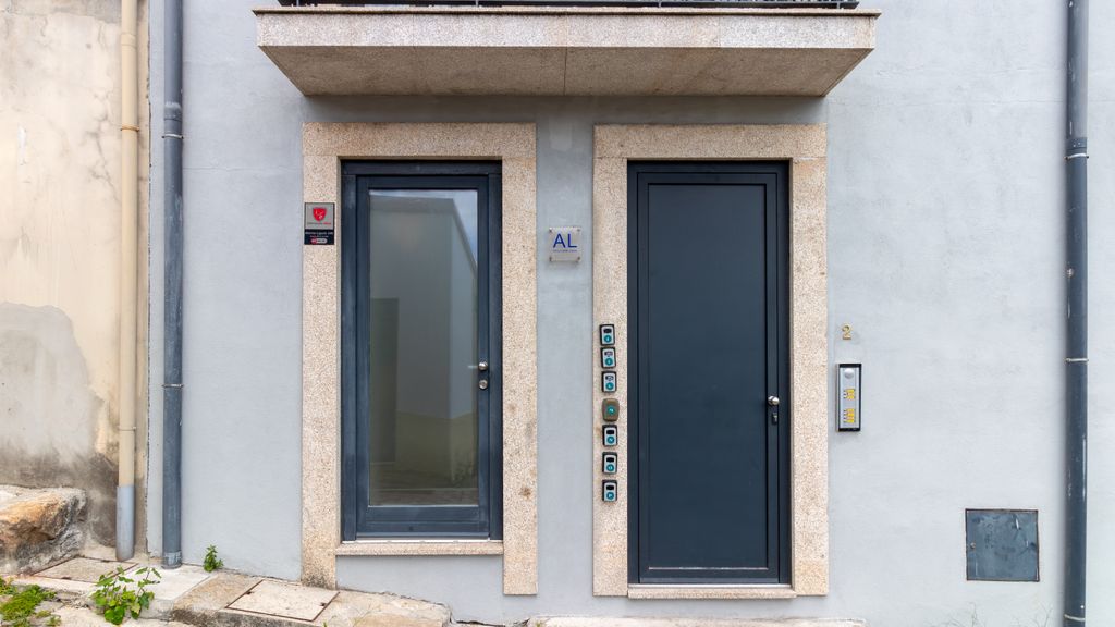 P: Riverside Comfort Studio by LovelyStay