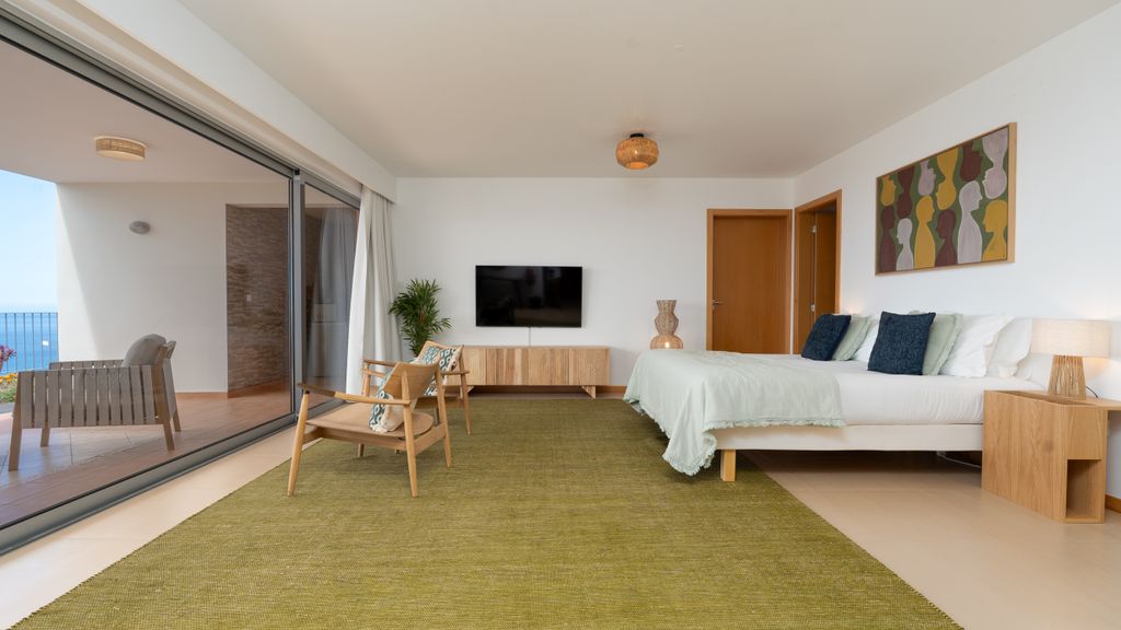 Villa Longtail by LovelyStay