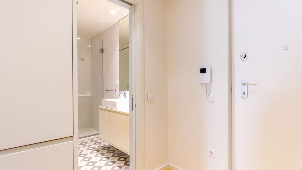 Cozy Studio in Cedofeita w/ AC by LovelyStay